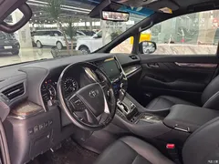 2022 Toyota Alphard 3.5L AT — фото 5
