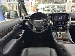 2022 Toyota Alphard 3.5L AT — фото 24
