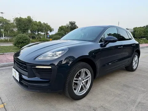 2023 Porsche Macan 2.0T