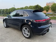 2023 Porsche Macan 2.0T, синий — фото 10