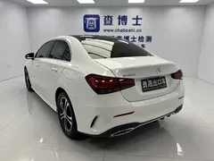 2022 Mercedes-Benz A-Class A 180 L Sport Sedan, белый — фото 6