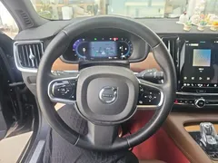 2023 Volvo S90, чёрный — фото 9