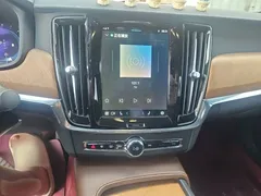 2023 Volvo S90, чёрный — фото 10