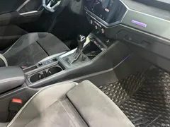 2021 Audi Q3 35 TFSI fashionable and dynamic — фото 12