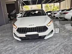 2021 Kia Cerato 1.5L CVT Fashion, белый — фото 3