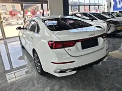 2021 Kia Cerato 1.5L CVT Fashion, белый — фото 5