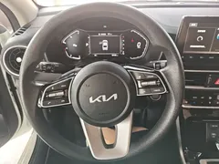2021 Kia Cerato 1.5L CVT Fashion, белый — фото 11
