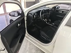 2021 Kia Cerato 1.5L CVT Fashion, белый — фото 16