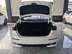 2021 Kia Cerato 1.5L CVT Fashion, белый — фото 19