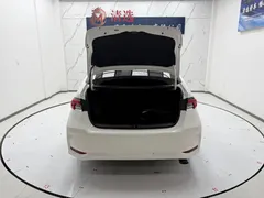 2021 Toyota Corolla 1.2T S-CVT Elite, белый — фото 9