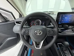 2021 Toyota Corolla 1.2T S-CVT Elite, белый — фото 10