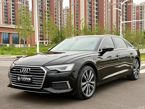 Audi A6L 2022