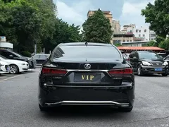 2021 Lexus LS 500h Excellence — фото 13