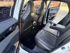 2023 Changan UNI-V 1.5T Premium Type, белый — фото 18