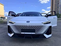 2023 Changan UNI-V 1.5T Premium Type, белый — фото 22