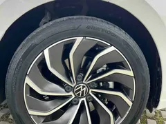 2023 Volkswagen Golf 200TSI DSG Pro, белый — фото 19
