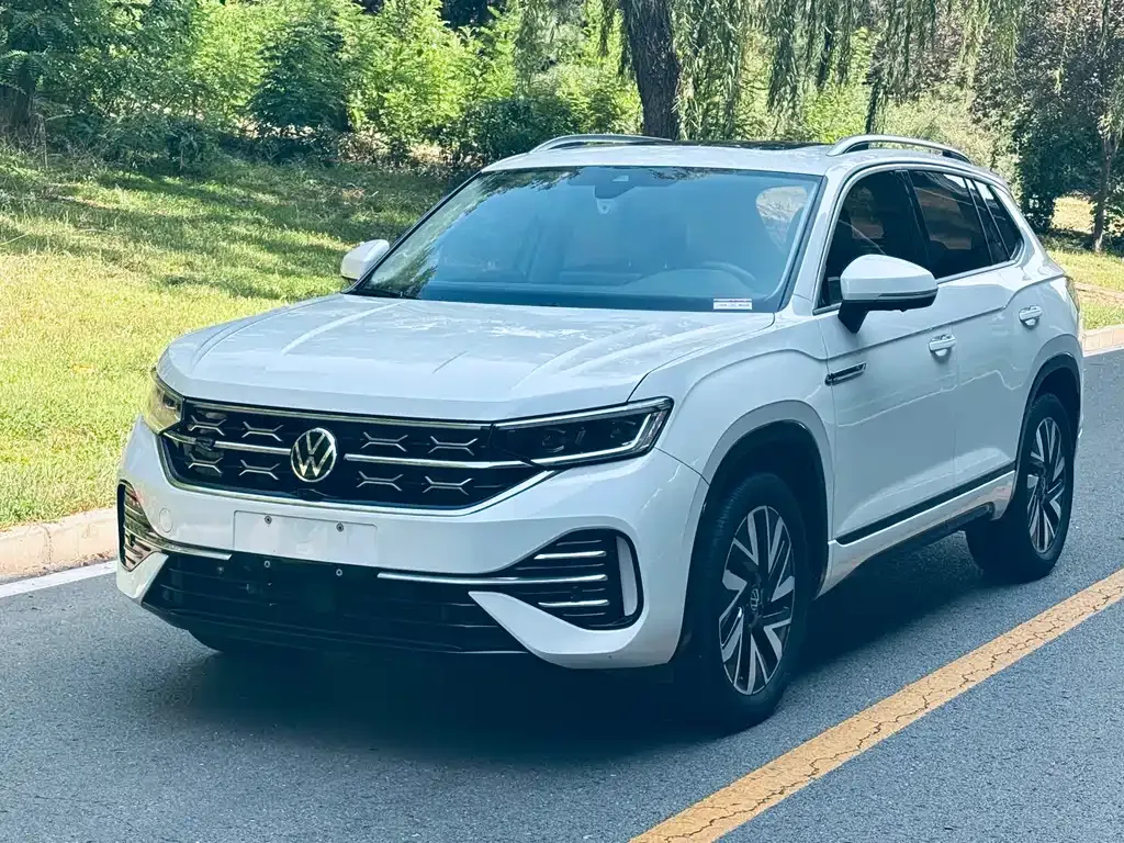 2023 Volkswagen Tayron 330TSI 2WD R-Line