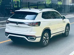 2023 Volkswagen Tayron 330TSI 2WD R-Line, белый — фото 6