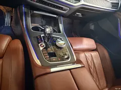 2021 BMW X7 xDrive40i Exclusive M Sports Package — фото 10