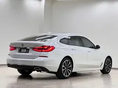 2021 BMW 6 Series GT 6 GT 630i, белый — фото 7