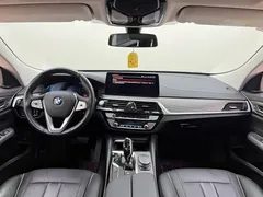 2021 BMW 6 Series GT 6 GT 630i, белый — фото 20