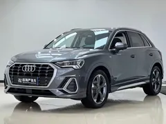 2022 Audi Q3 35 TFSI — фото 1