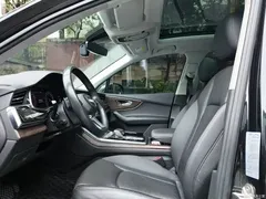 2022 Audi Q7 55 TFSI quattro S line sporty — фото 4