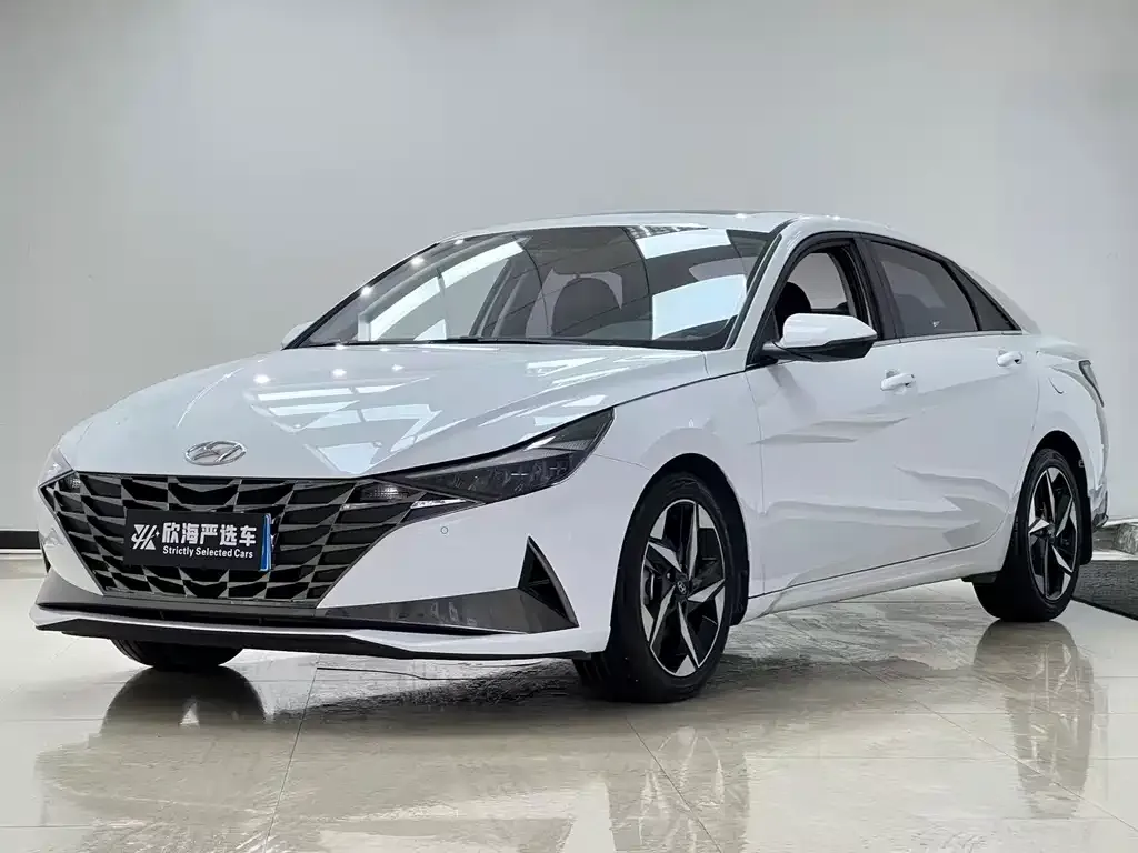 2022 Hyundai Elantra 1.5L CVT GLX Elite