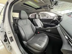 2022 Hyundai Elantra 1.5L CVT GLX Elite, белый — фото 22