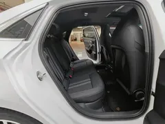 2023 Audi A3L Limousine 35 TFSI, белый — фото 12