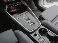 2023 Audi A3L Limousine 35 TFSI, белый — фото 16