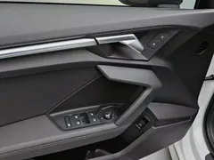 2023 Audi A3L Limousine 35 TFSI, белый — фото 18
