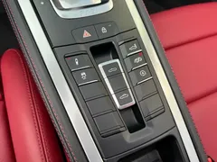 2023 Porsche 718 Boxster Style Edition 2.0T — фото 17