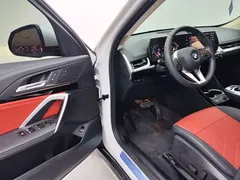 2023 BMW X1 X, белый — фото 11