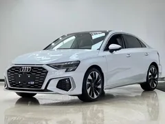 2022 Audi A3L Limousine 35 TFSI, белый — фото 1