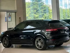 2019 Porsche Cayenne 3.0T, чёрный — фото 4