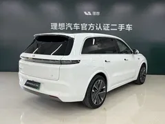 2025 Li Auto L8 Ultra, белый — фото 7