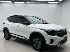 2023 Kia Seltos 1.5L CVT Luxury, белый — фото 3