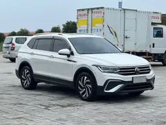 2023 Volkswagen Tiguan L 330TSI AT 2WD, белый — фото 3