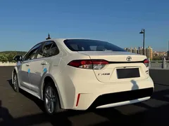 2022 Toyota Levin 185T CVT Luxury, белый — фото 4