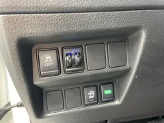 2022 Nissan X-Trail 2.0L 2WD Premium, белый — фото 17