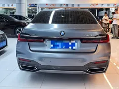 2021 BMW 7 Series 740Li xDrive Executive M Sport Package — фото 3