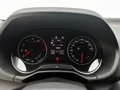 2022 Audi Q2L 35 TFSI Sport, белый — фото 13
