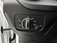 2022 Audi Q2L 35 TFSI Sport, белый — фото 15