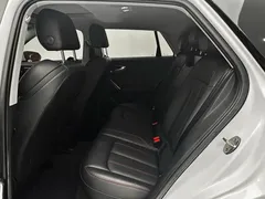 2022 Audi Q2L 35 TFSI Sport, белый — фото 21