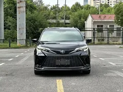 2023 Toyota Granvia 2.5L Hybrid Premium Welfare PLUS — фото 3