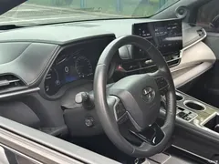 2023 Toyota Granvia 2.5L Hybrid Premium Welfare PLUS — фото 4