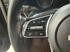 2021 Kia Seltos 1.5L CVT Trend, белый — фото 11
