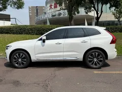 2022 Volvo XC60 4WD Luxury, белый — фото 3