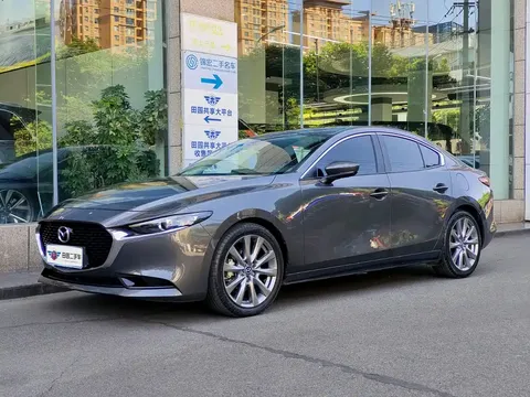 2021 Mazda 3 2.0L AT